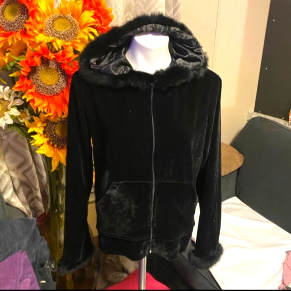 Fur Collar Velvet Hoodie